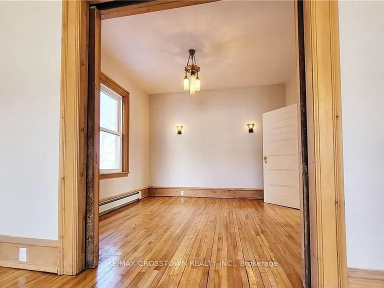406 Algonquin Ave #FRONT — Photo 11