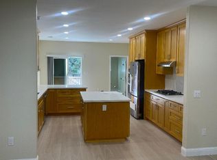 985 Williams St #1, San Leandro, CA 94577