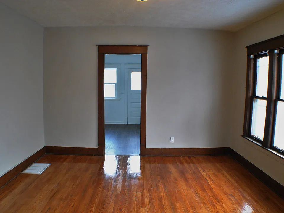 434 Worden - Dining Room_02162016