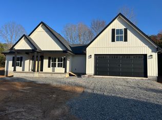 145 Covenant Dr NE, Cleveland, TN 37323