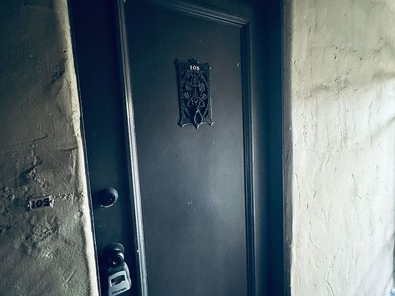 3rd image of 2135 Fair Park Ave APT 105