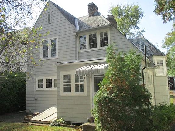 3rd image of 864 Euclid Ave