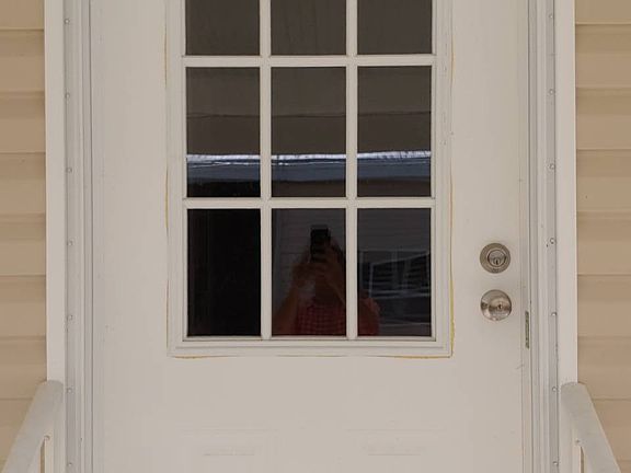 5th image of 244 Angie Ave
