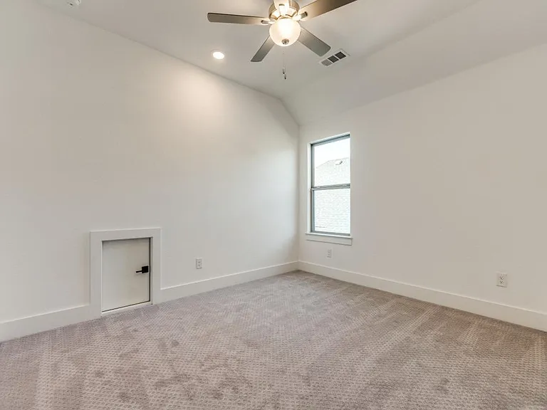 4421 Bandera Dr — Photo 23