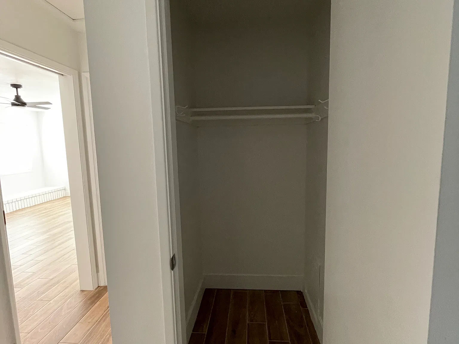 2 bed, 1233 sqft, $1,800 — Photo 2