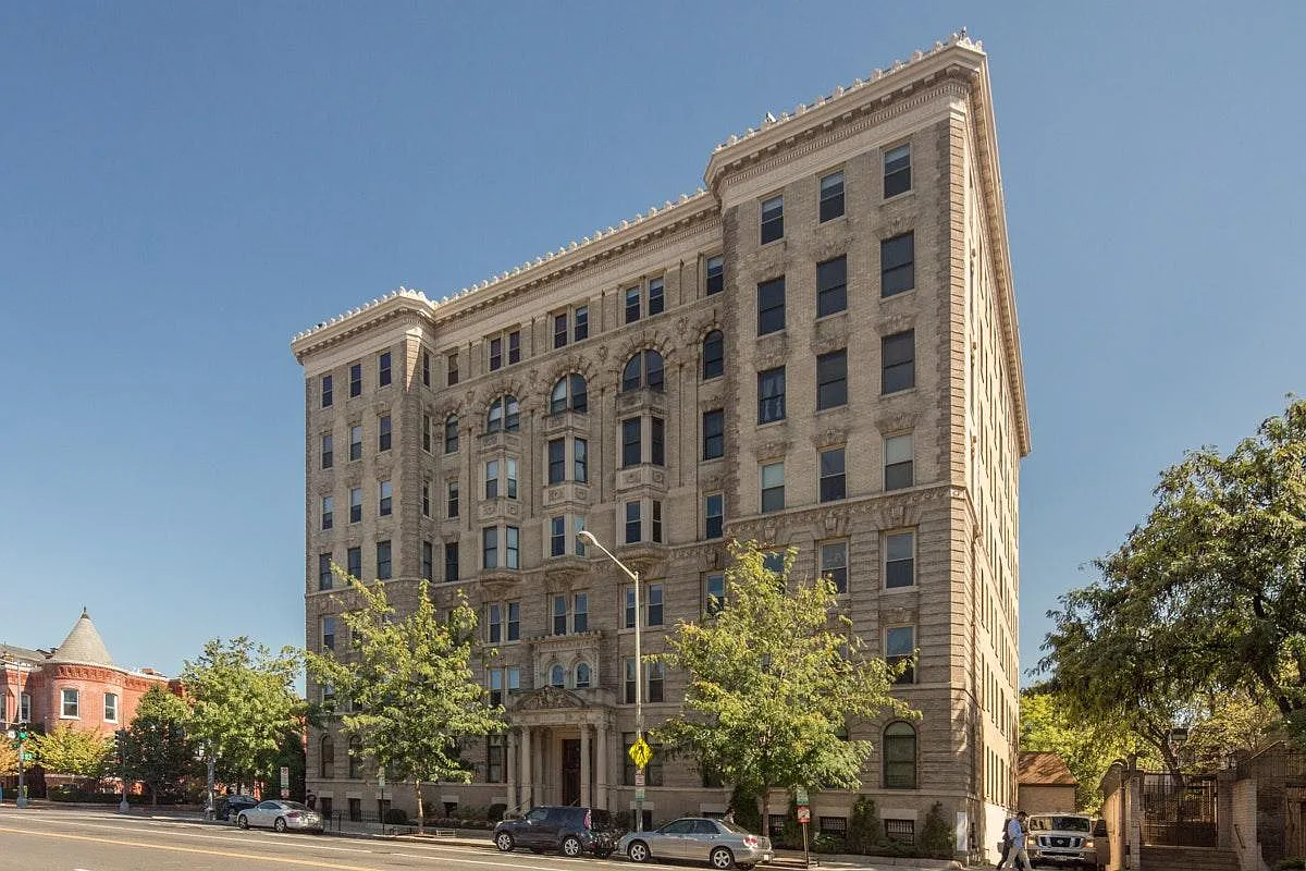 Building Photo - 1325 13th St NW #305