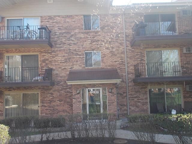 1st image of 14008 Waterbury Dr APT 1206