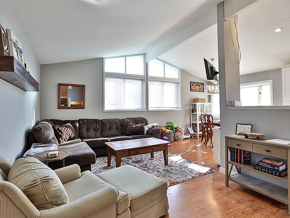 5th image of 835 Cascade Rd