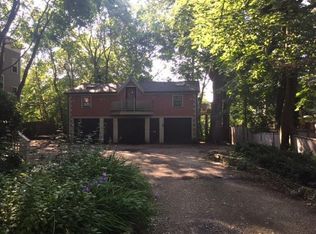 26 Maple Ave #5, Cambridge, MA 02139