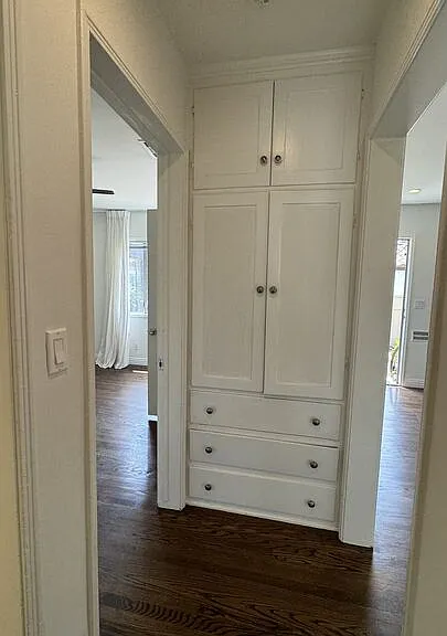 650 Park Ave — Photo 15