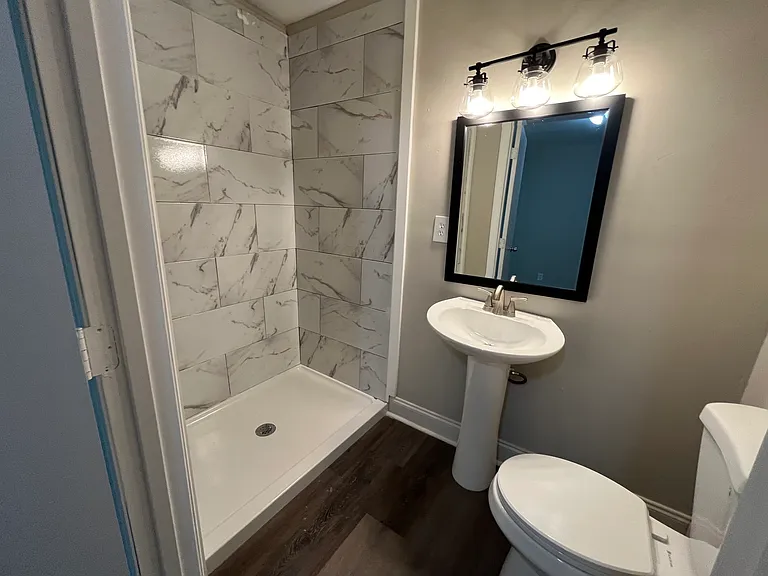 3905 Robinson Rd — Photo 14