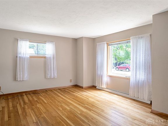 3rd image of 241 Hypathia Ave