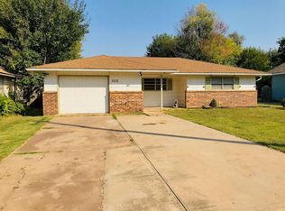 2202 E Chestnut Ave, Enid, OK 73701