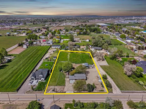 21 N Pit Ln, Nampa, ID 83687