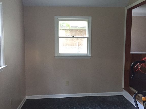 Laundry/spare room