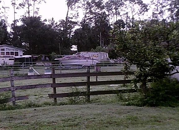 4th image of 3812 Strawberry Ln