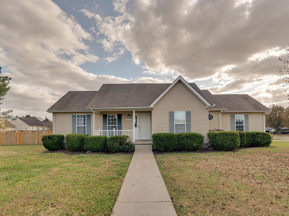1st image of 2602 Lincoya Dr