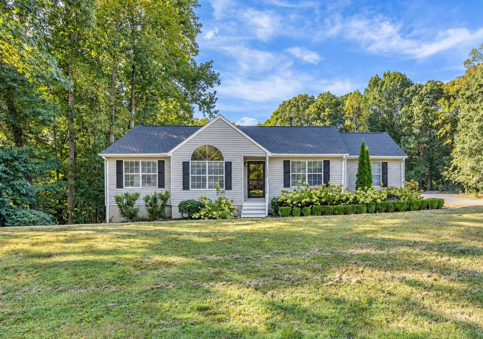 226 Nina Lane, Williamsburg VA 23188 — Photo 1