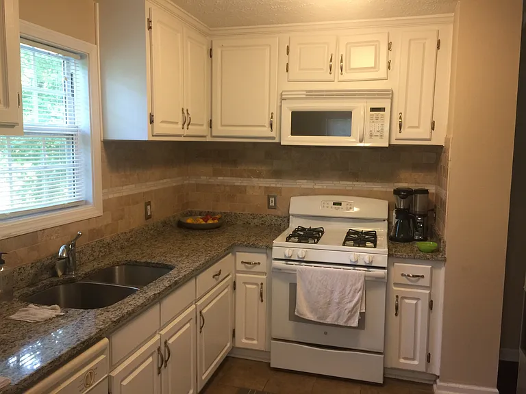 5516 Pinedale Cir — Photo 8