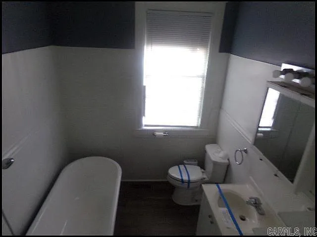 922 W 21st St #2 — Photo 7