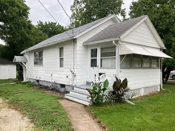 425 E Pearl St, Geneseo, IL 61254