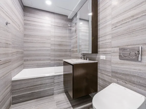 805 Washington Avenue image 11 of 23