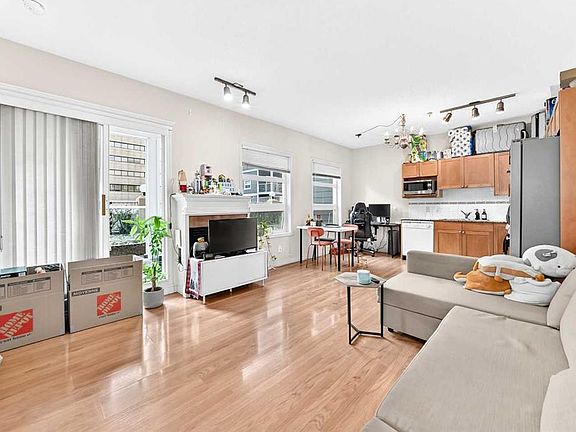 4th image of 333 N Riverfront Ave SE #109