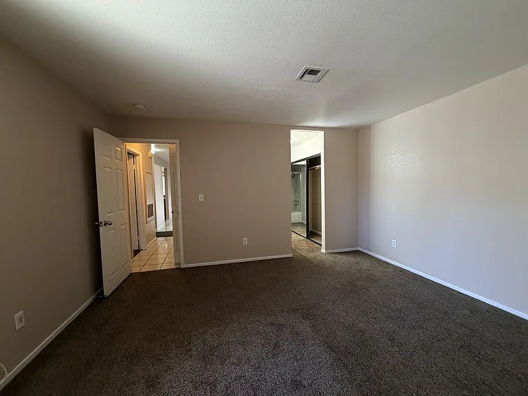 6250 W Flamingo Rd #4 — Photo 15