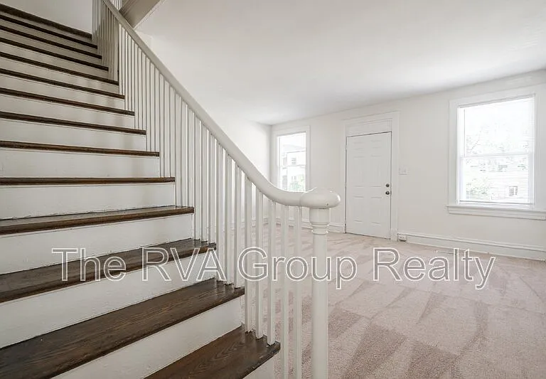 2603 Grayland Ave — Photo 10