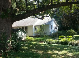 6001 Maple St, Charlotte, NC 28269