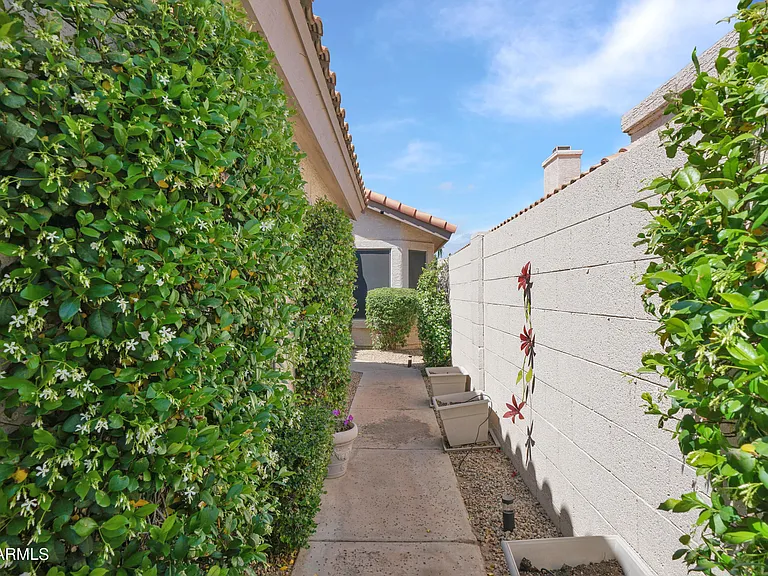11010 W Poinsettia Dr — Photo 5