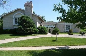 1st image of 414 Briarwyck Dr
