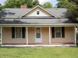 618 E Steeple Chase Rd, Pleasant Garden, NC 27313