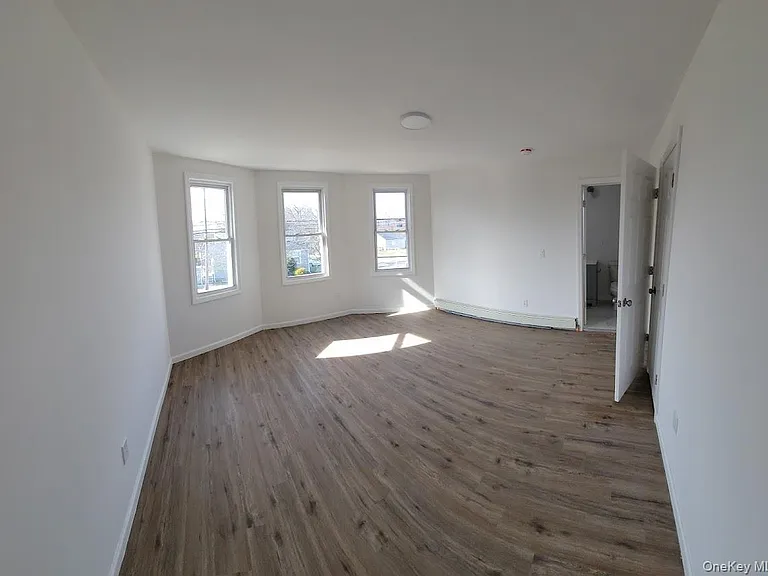 83 Kraemer St #3 — Photo 4