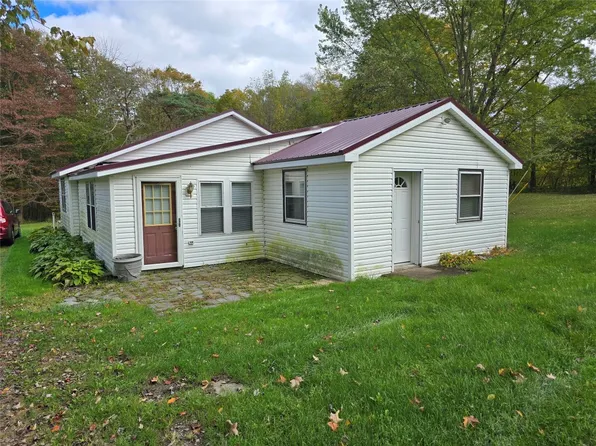 14851 Mackey Hill Rd, Waterford, PA 16441