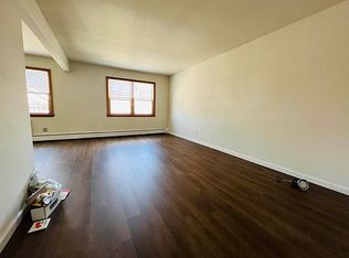 15048 20th Rd #2, Whitestone, NY 11357