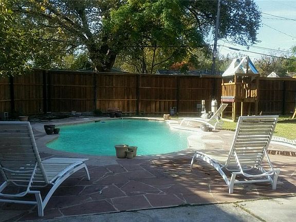 2nd image of 10813 Castolon Dr