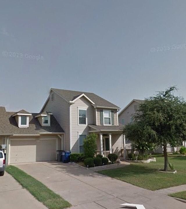 1st image of 905 Greene Way