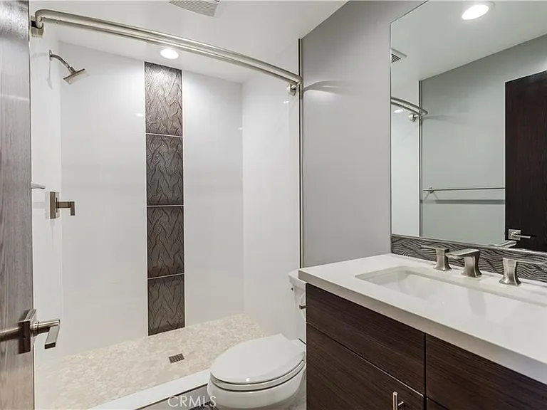 716 N Juanita Ave #A — Photo 56
