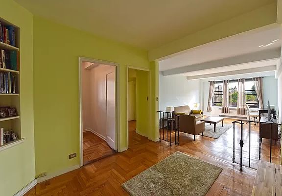 2nd image of 55 Park Ter E APT B61