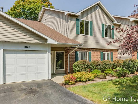 2nd image of 3123 Windcrest Ct NE #45