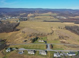 2020 E Fairway Ridge Dr, Alum Bank, PA 15521