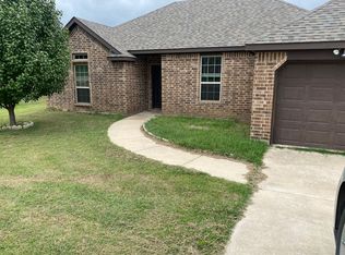 254 Driftwood Ct, Runaway Bay, TX 76426