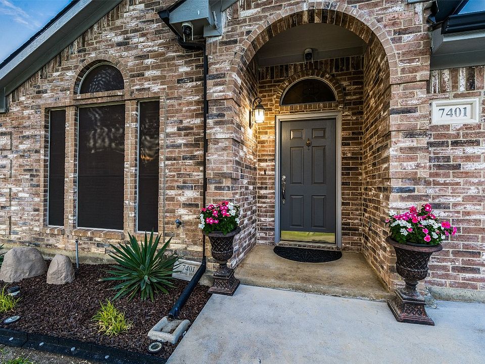 1st image of 7401 Fossil Hill Dr