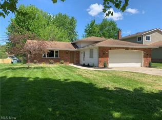 18124 Drake Rd, Strongsville, OH 44136