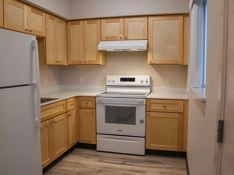 Kirkland Heights Apartments — Photo 35