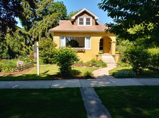 642 N Kensington Ave, La Grange Park, IL 60526