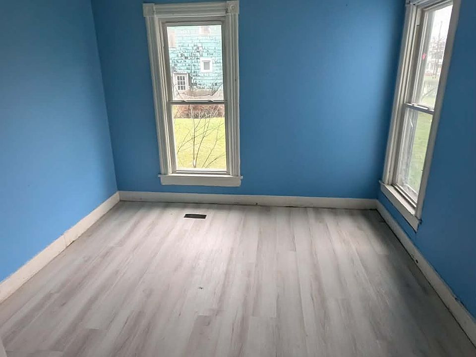 1st image of 302 Fulton St #A1