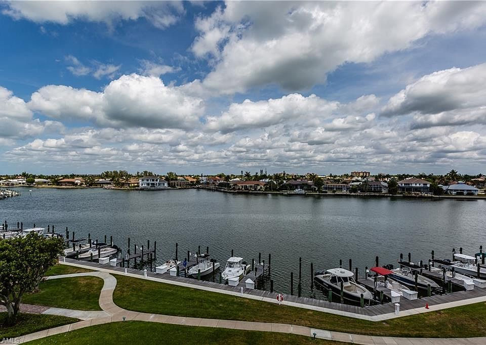 1st image of 651 Seaview Ct APT 505