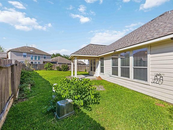 4th image of 21839 Leigh Creek Dr